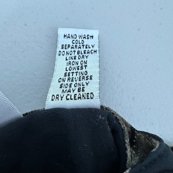 Chicos Design Velvet Burnout Topper Asian Inspired - Picture 13 of 14